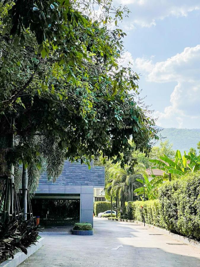 The Star Hill Condo Luxury Suites Chiang Mai Eksteriør billede