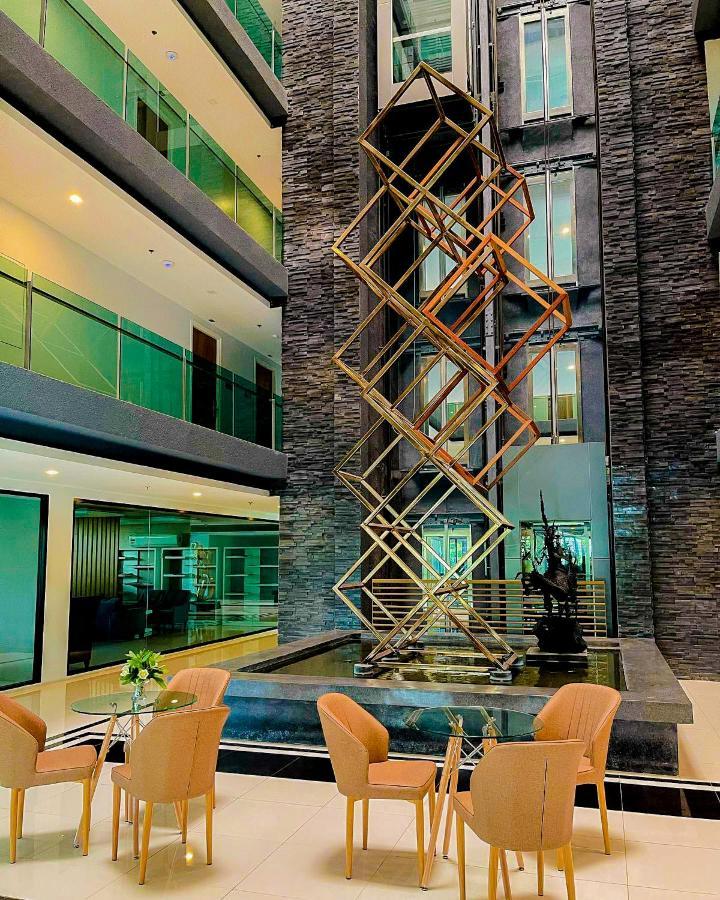 The Star Hill Condo Luxury Suites Chiang Mai Eksteriør billede