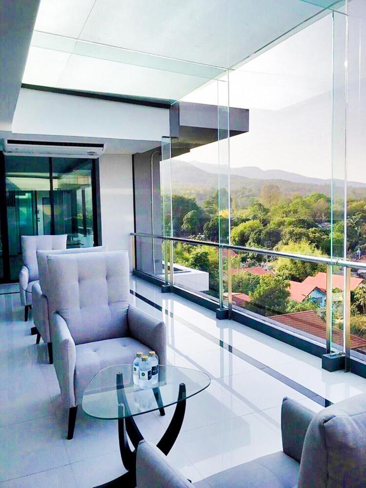 The Star Hill Condo Luxury Suites Chiang Mai Eksteriør billede