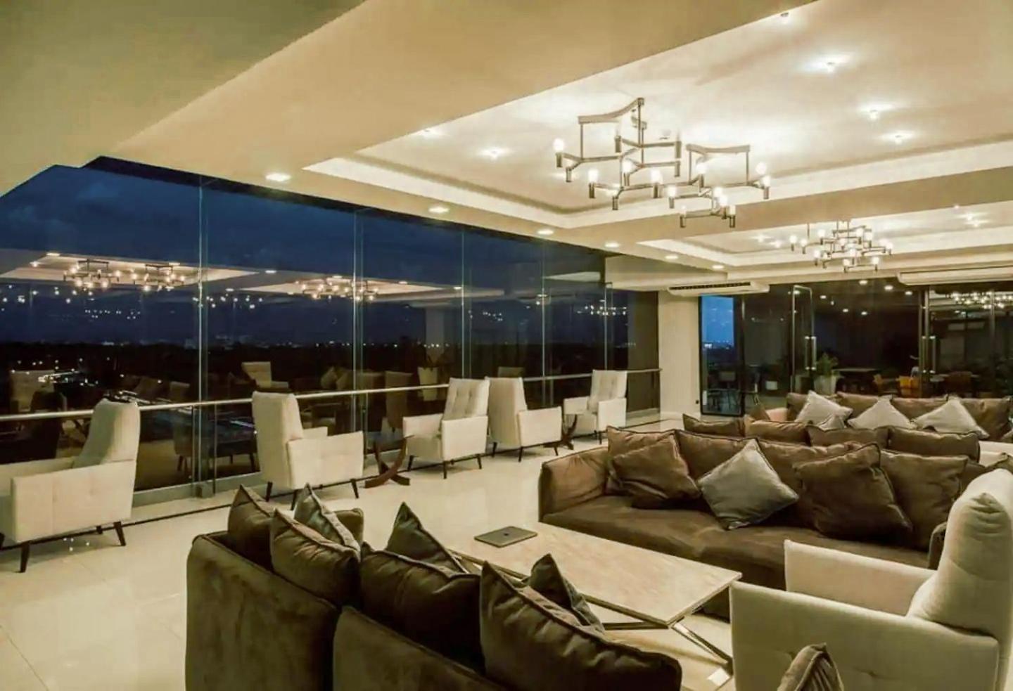 The Star Hill Condo Luxury Suites Chiang Mai Eksteriør billede